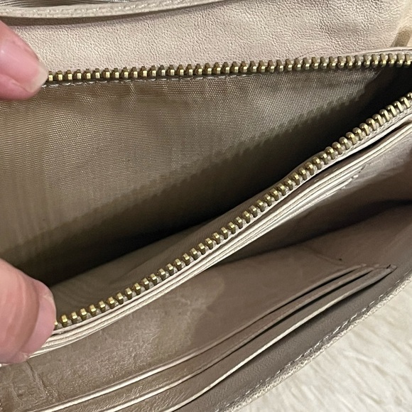 Miu Miu Cream Studded Women's Bag - Picture 14 of 16